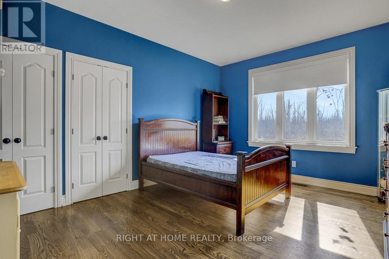 29592733/8660-flewellyn-road/remainder-of-stittsville-area/ottawa/ontario/K0A1B0_24