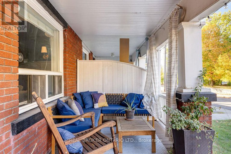 28987667/23-lakeview-terrace/dows-lake/ottawa/ontario/K1S3H3_4