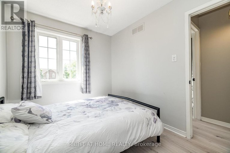 28636407/2-whalings-circle/stittsville-central/ottawa/ontario/K2S1S4_19