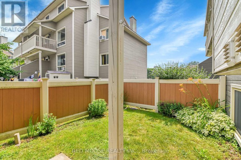 28615037/36a-782-st-andre-drive/hiawatha-parkconvent-glen/ottawa/ontario/K1C4R7_3