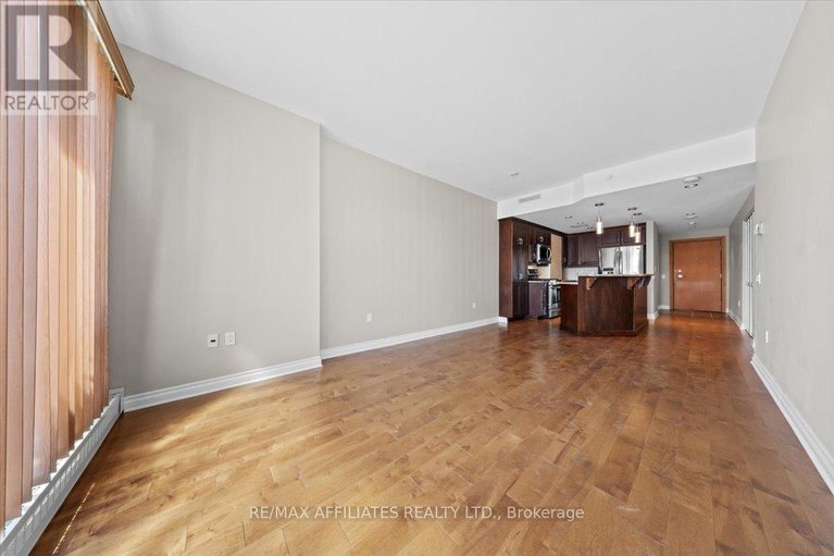 28143903/1003-90-george-street/lower-townbyward-market/ottawa/ontario/K1N0A8_11