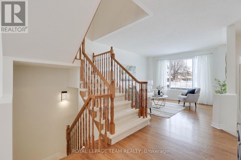 29354960/7-manorgate-place/craig-henrywoodvale/ottawa/ontario/K2G6L3_11