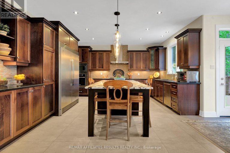 28469436/1894-corkery-road/huntley-ward-north-west/ottawa/ontario/K0A1L0_11