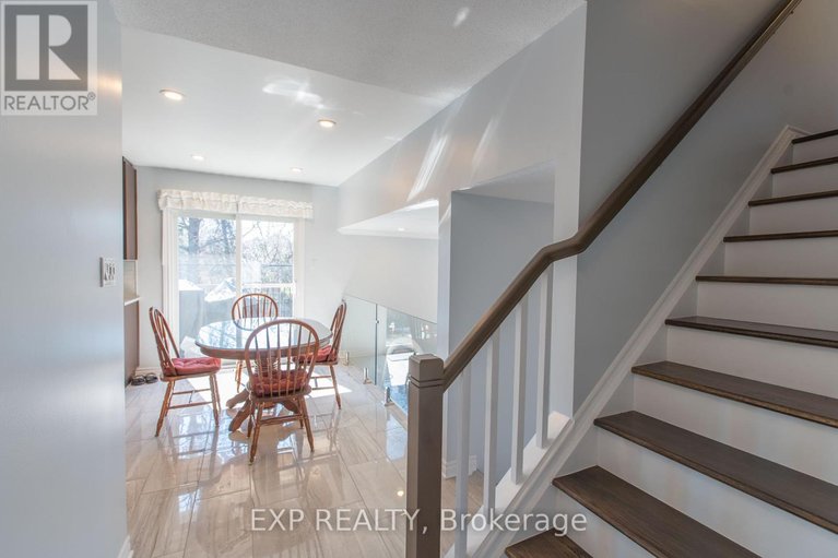 29593883/1534-rosebella-avenue/blossom-parkkemp-parkfindlay-creek/ottawa/ontario/K1T1E8_5