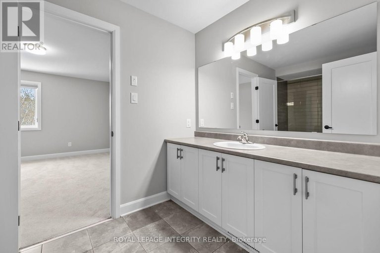 29093946/652-moonflower-crescent/blossom-parkkemp-parkfindlay-creek/ottawa/ontario/K1T0X8_35