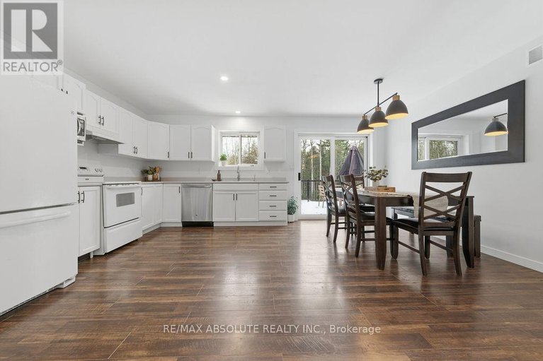 29122344/188-milton-stewart-avenue/mcnabbraeside-twps/mcnabbraeside/ontario/K7S0E1_9