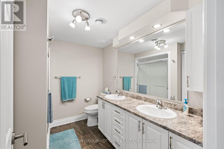 28851204/165-302-masters-lane/town-of-rockland/clarence-rockland/ontario/K4K0L3_19