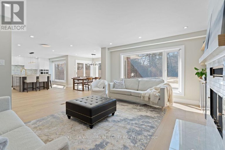 28457620/3440-woodroffe-avenue/hearts-desire/ottawa/ontario/K2J3Z8_23