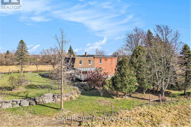 28205168/18873-kenyon-concession-5-road/north-glengarry-kenyon-twp/north-glengarry/ontario/K0C1A0_27