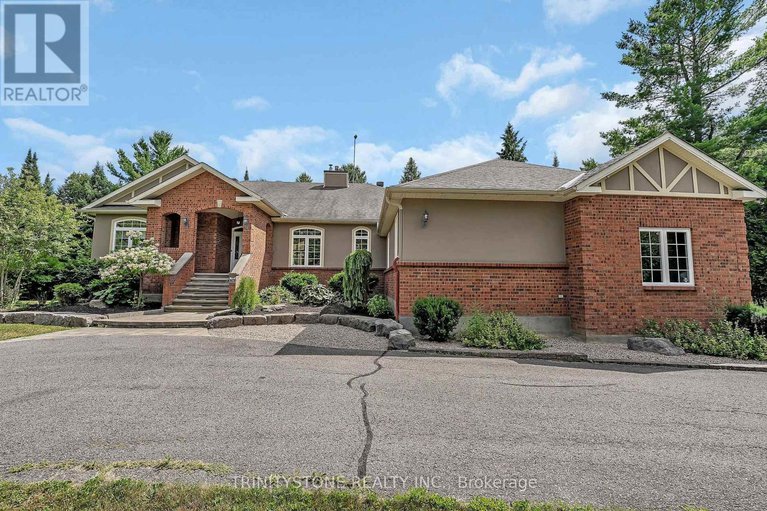 28647084/36-sawgrass-circle/remainder-of-stittsville-area/ottawa/ontario/K0A1B0_2