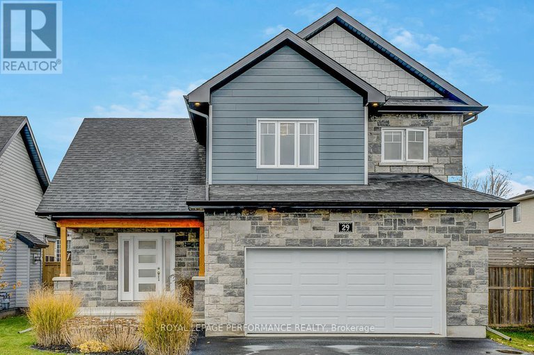 29315283/29-meadowlark-street/village-of-russell/russell/ontario/K4R0B8_1