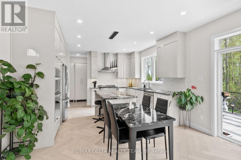 28323311/820-mercier-crescent/orleans-village/ottawa/ontario/K1W0N6_11