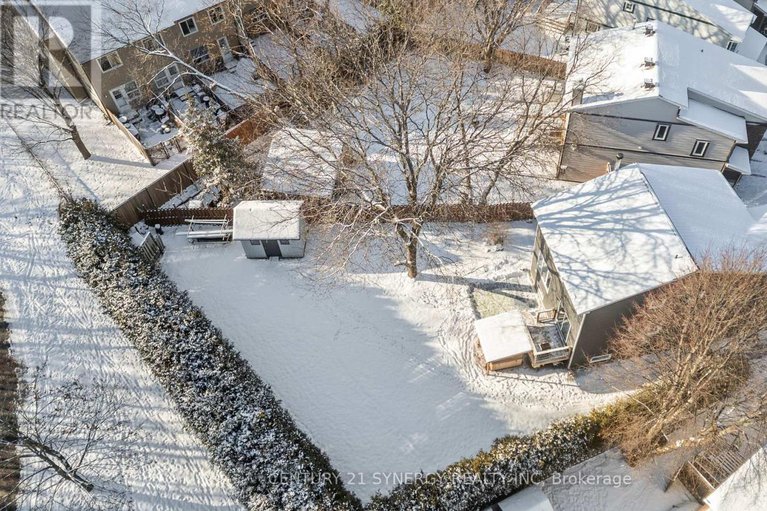 29177939/34-rosegarden-crescent/hunt-club-parkgreenboro/ottawa/ontario/K1T3A9_46