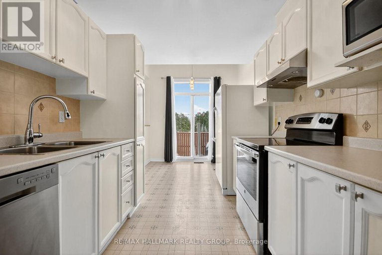 29158733/1505-demeter-street/fallingbrookgardenway-south/ottawa/ontario/K4A5C6_14