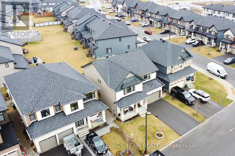 29097242/202-zinnia-way/riverside-southgloucester-glen/ottawa/ontario/K4M0L4_35