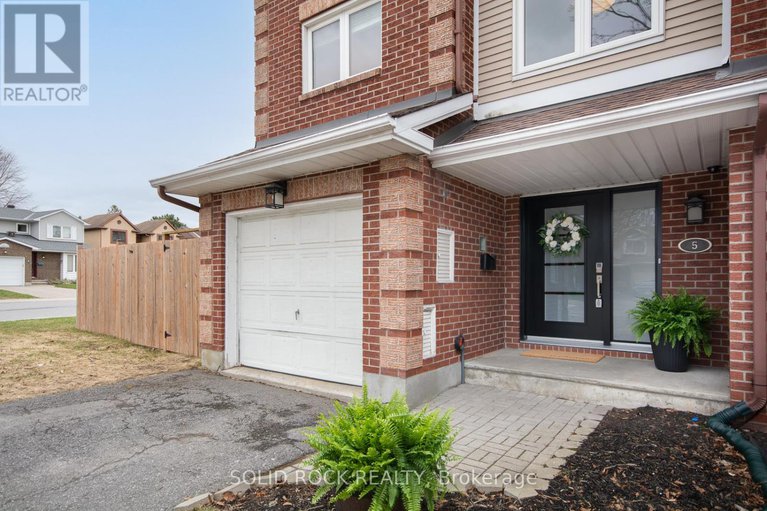 28302487/5-weybridge-drive/cedargrovefraserdale/ottawa/ontario/K2J4A1_3