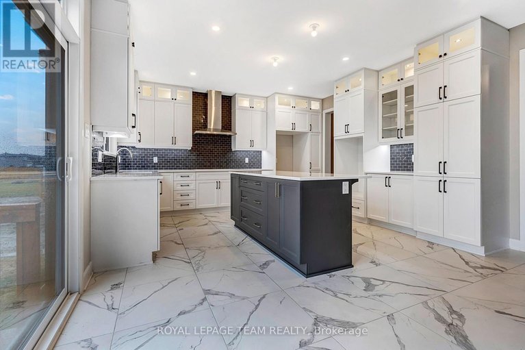 29616628/737-gamble-drive/village-of-russell/russell/ontario/K4R0G5_10