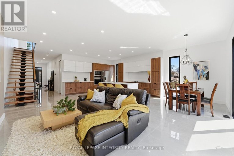 29663854/984-watson-street/fairfield-heights/ottawa/ontario/K2B6C2_16