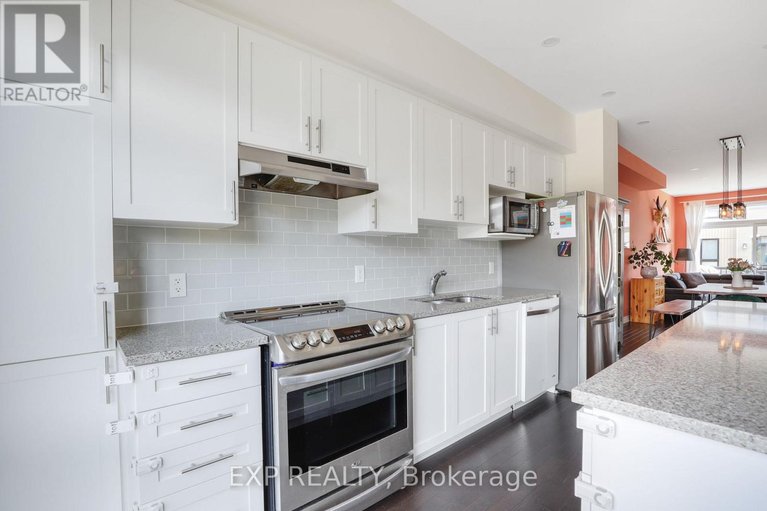 29513404/311-twinflower-way/longfields/ottawa/ontario/K2J5B2_17