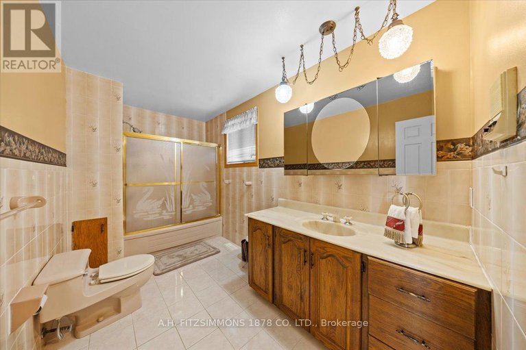 29009459/1538-claymor-avenue/carleton-heights/ottawa/ontario/K2C1T1_36