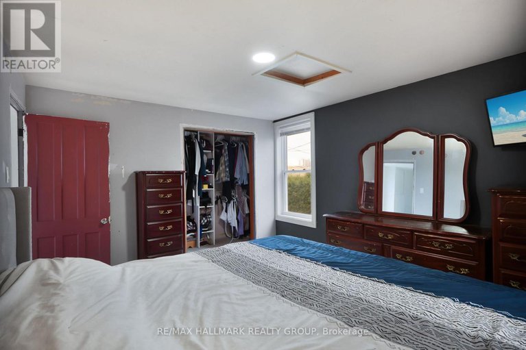 29081358/475-centre-street/winchester/north-dundas/ontario/K0C2K0_11