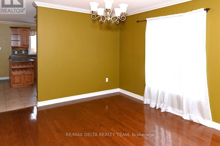 29095363/150-sandra-crescent/town-of-rockland/clarence-rockland/ontario/K4K1N7_6