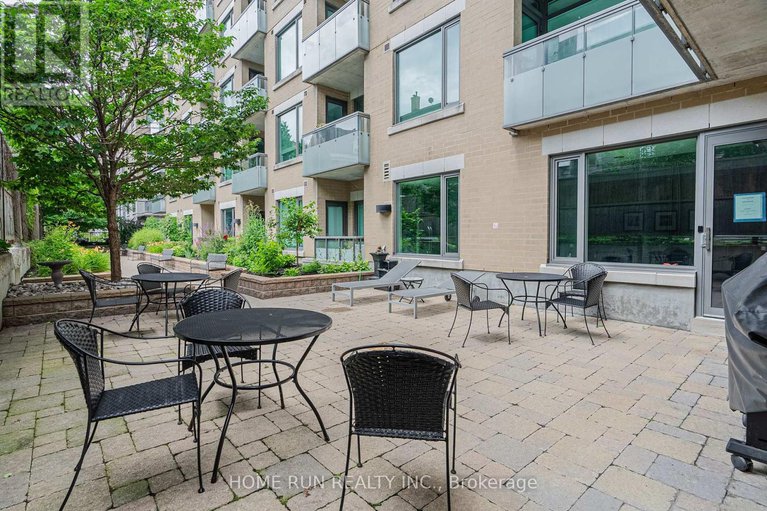 29400531/1407-238-besserer-street/sandy-hill/ottawa/ontario/K1N6B1_15