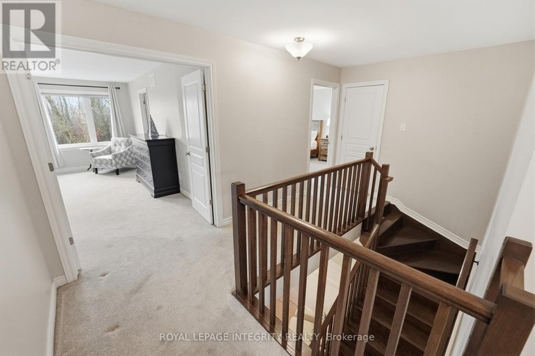 29623977/211-cooks-mill-crescent/riverside-south/ottawa/ontario/K1V2N1_22