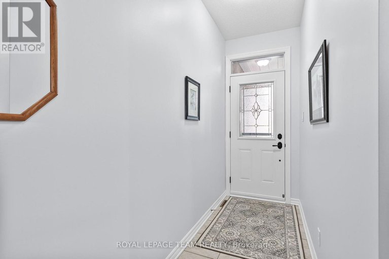 28339224/13-eileen-crescent/stittsville-central/ottawa/ontario/K2S1M3_5