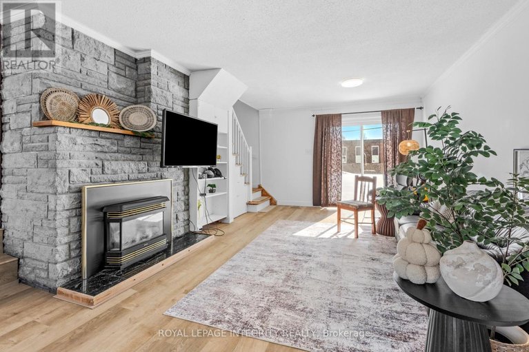 29460496/22-rossland-avenue/meadowlandsst-claire-gardens/ottawa/ontario/K2G2K4_14