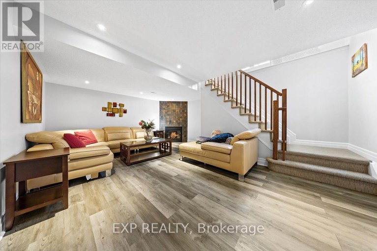 28643912/970-caldermill-private/stonebridge/ottawa/ontario/K2J0Z7_18
