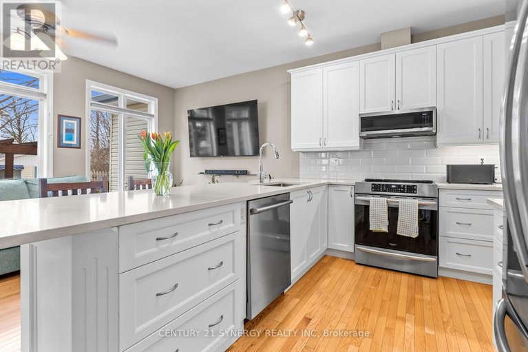 29606019/26-moore-street/richmond/ottawa/ontario/K0A2Z0_20