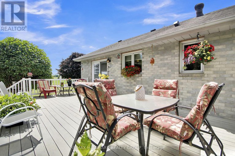 28655668/1721-carsonby-road-e/manotick-south-to-roger-stevens/ottawa/ontario/K0A2E0_6