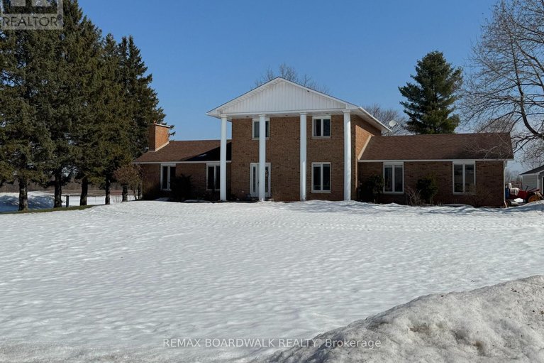 29534342/1139-st-joseph-road/russell-twp/russell/ontario/K0A1W0_2