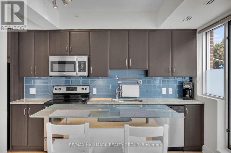 29534166/106-390-booth-street/west-centre-town/ottawa/ontario/K1R7K6_15