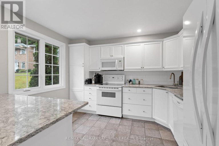 28804583/876-walkley-road/riverside-park-south/ottawa/ontario/K1V6R5_5