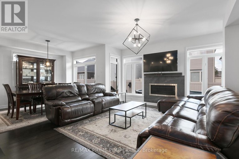 28408165/249-fountainhead-drive/mer-bleuebradley-estatesanderson-park/ottawa/ontario/K1W0H4_10