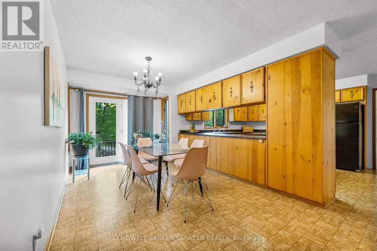 28330317/1437-usborne-street/mcnabbraeside-twps/mcnabbraeside/ontario/K0A1G0_8