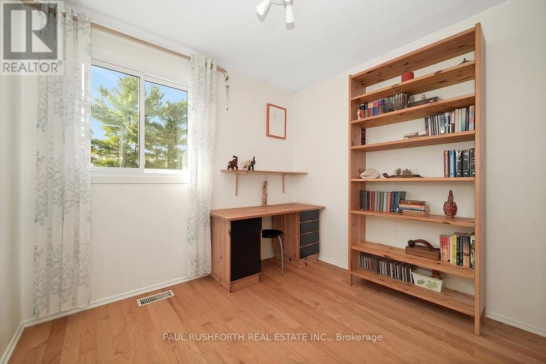 29578734/1400-lassiter-terrace/beaconwood/ottawa/ontario/K1J8N3_22