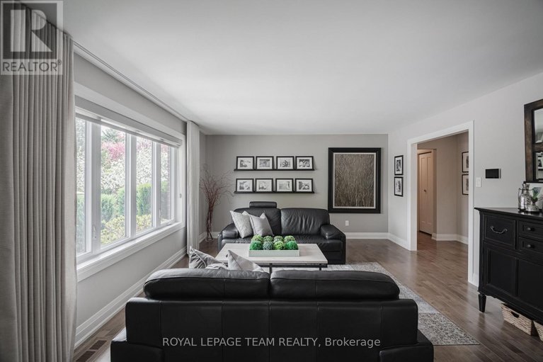 29324370/1085-lena-avenue/manotick-long-island-nicholls-island/ottawa/ontario/K4M1E7_19