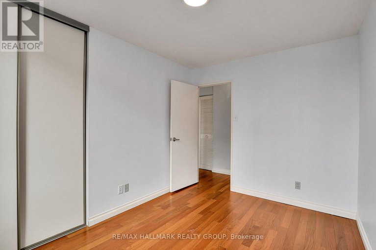 29439107/501-333-chapel-street/sandy-hill/ottawa/ontario/K1N8Y8_14