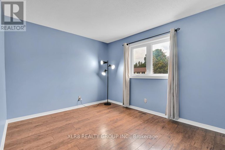 28770796/12-john-sidney-crescent/stittsville-south/ottawa/ontario/K2S1J7_26