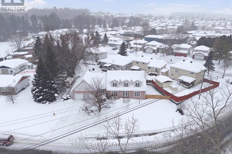 29349374/203-montee-outaouais-road/town-of-rockland/clarence-rockland/ontario/K4K1G2_42