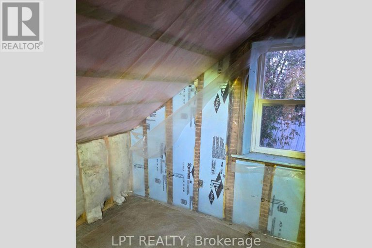 29487326/47-victoria-street/arnprior/arnprior/ontario/K7S1T2_11