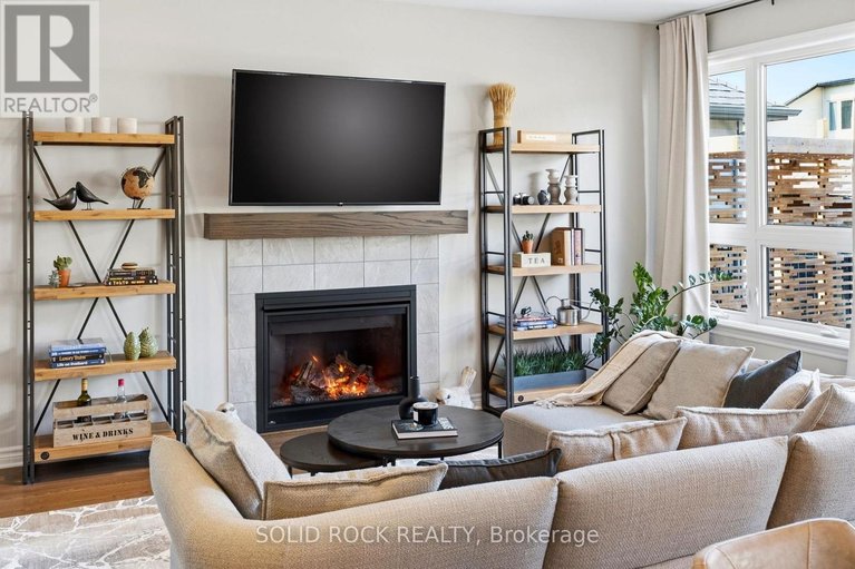 29583992/76-palfrey-way/emerald-meadowstrailwest/ottawa/ontario/K2V0B3_5