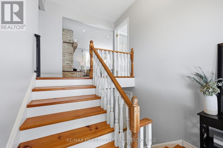 29621175/2518-rideau-ferry-road/drummondnorth-elmsley-north-elmsley-twp/drummondnorth-elmsley/ontario/K7H3C7_14