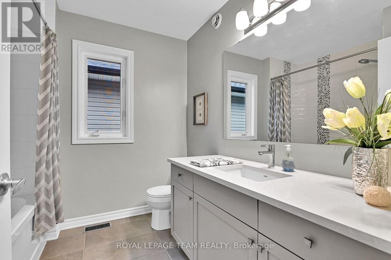 29330580/743-brian-good-avenue/riverside-southgloucester-glen/ottawa/ontario/K4M0E3_29