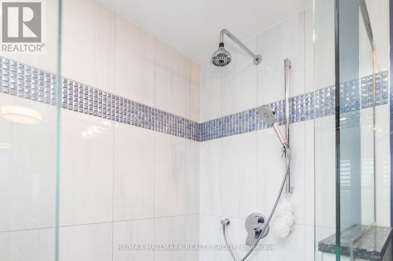 29631798/1421-talcy-crescent/fallingbrookridgemount/ottawa/ontario/K4A3C6_39