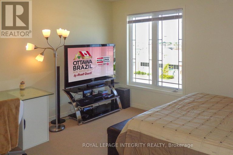 28978671/176-chapman-mills-drive/strandherd/ottawa/ontario/K2J0B8_14