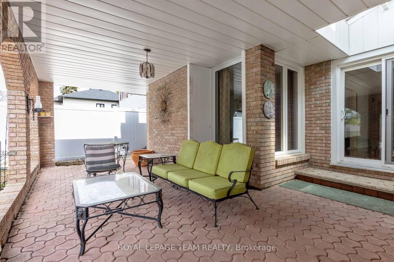 27932475/44-sycamore-drive/arbeatha-park/ottawa/ontario/K2H8K3_26
